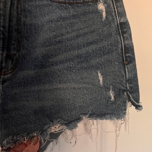 Abercrombie and fitch curve love Jean shorts 0/25 - Picture 6 of 7